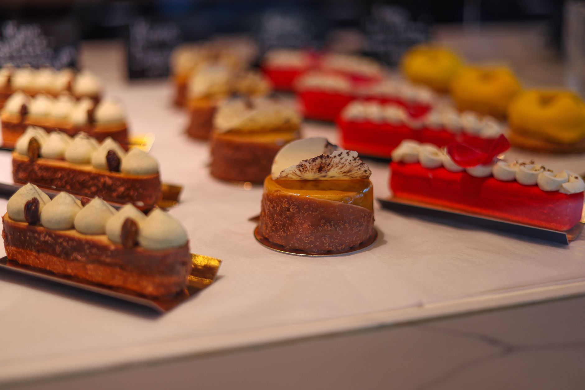Pâtisserie équipe à Bourgoin-Jallieu